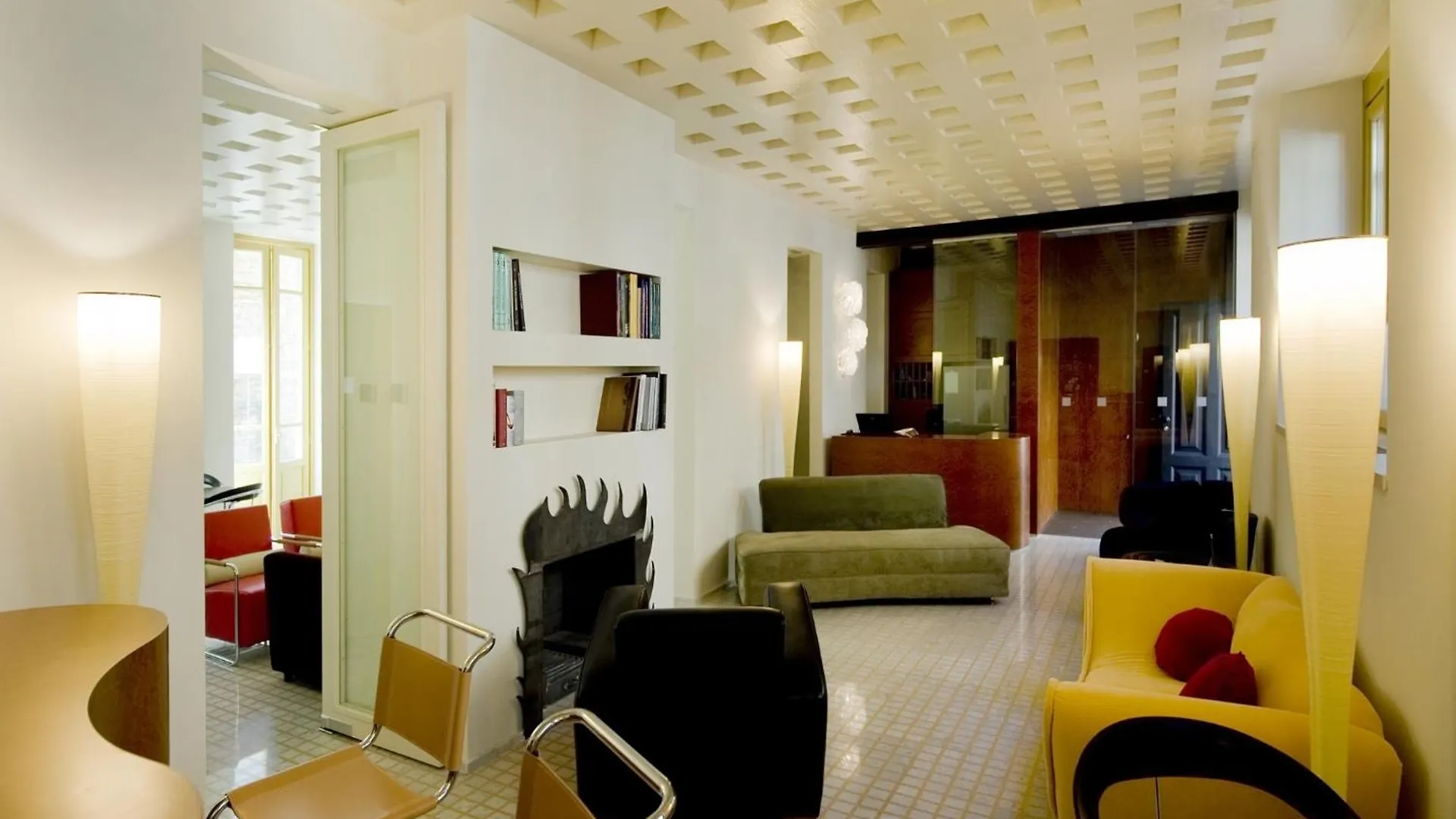 Petronilla - Hotel In Бергамо 4*,  Италия